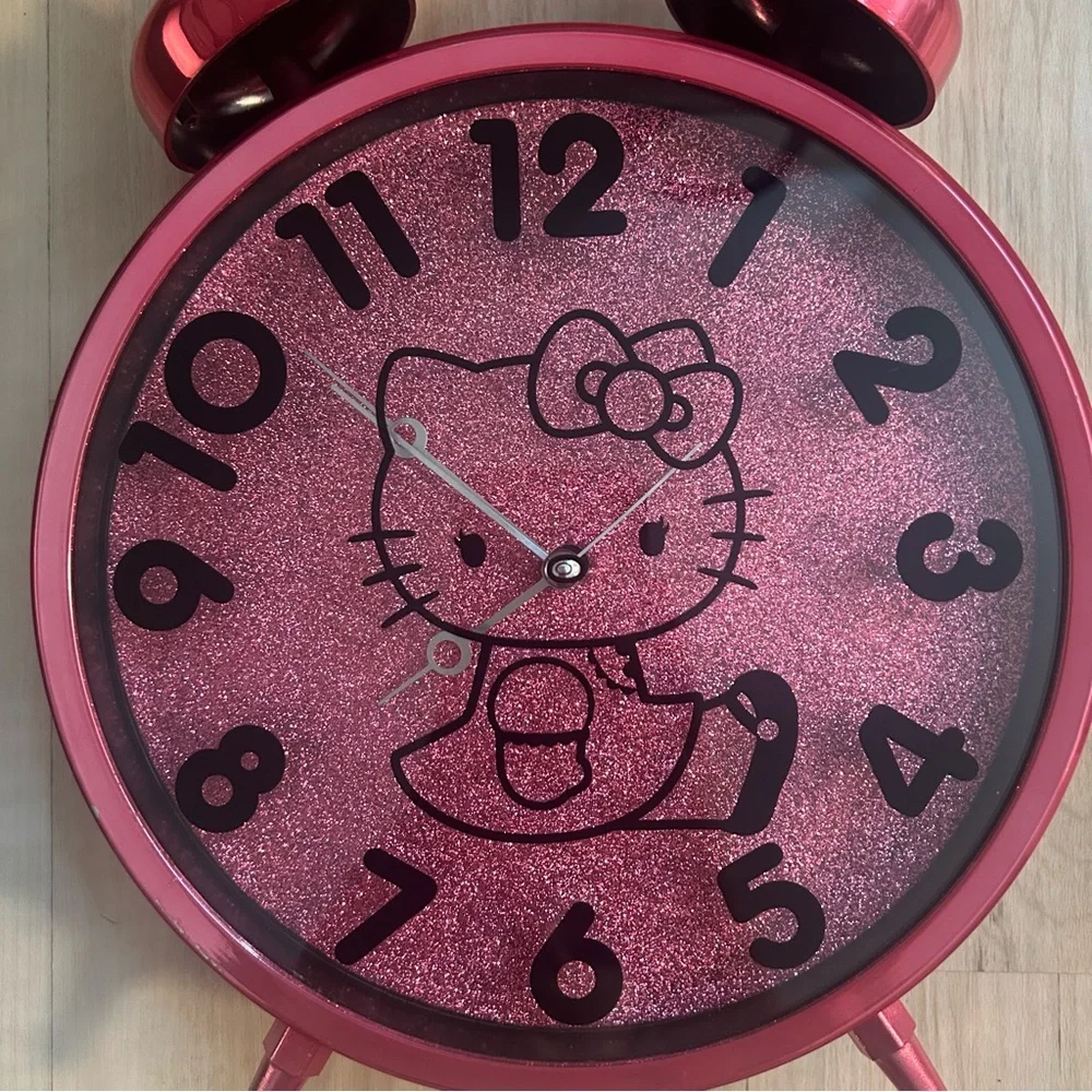 Hello Kitty Wall Clock Pink Glitter 2011